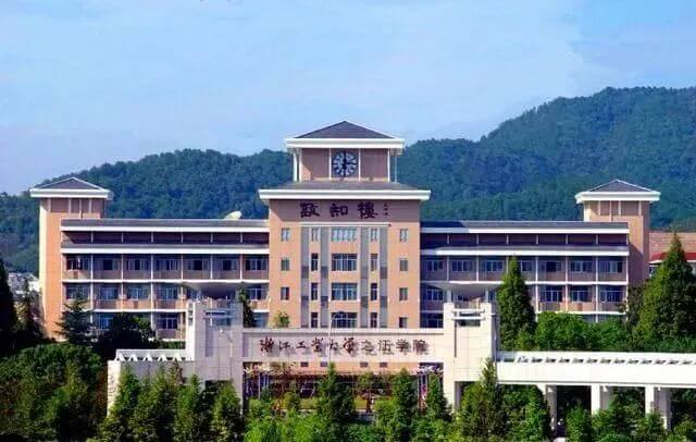 廣州畫室校考資訊：這10所非“211”大學綜合實力非常強，美術生看過來！8