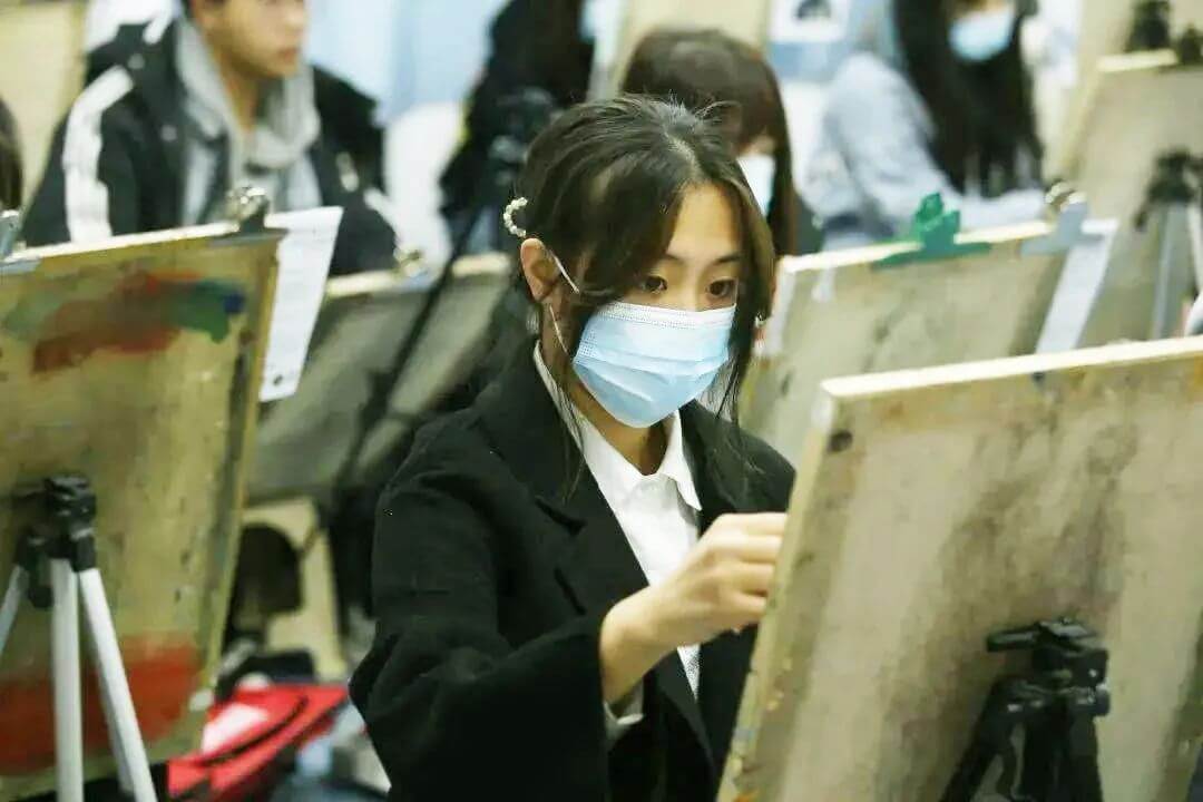 廣州畫室校考資訊：2021年校考人數最新統計！廣美約2萬、最高超10萬人報考24