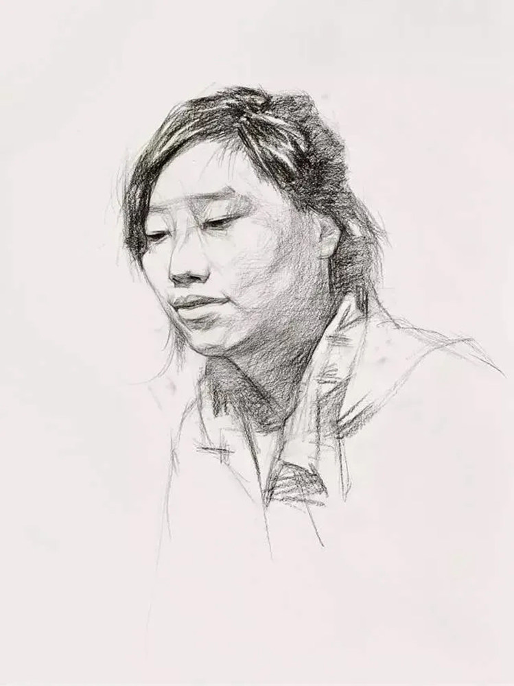 【廣州畫室基礎(chǔ)鞏固】女青年頭像素描拿分點(diǎn)歸納,08