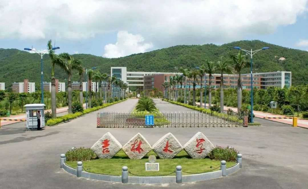 這些實力堪比美院的985院校，都開設了美術類專業(yè)！廣州圍墻畫室附圖12