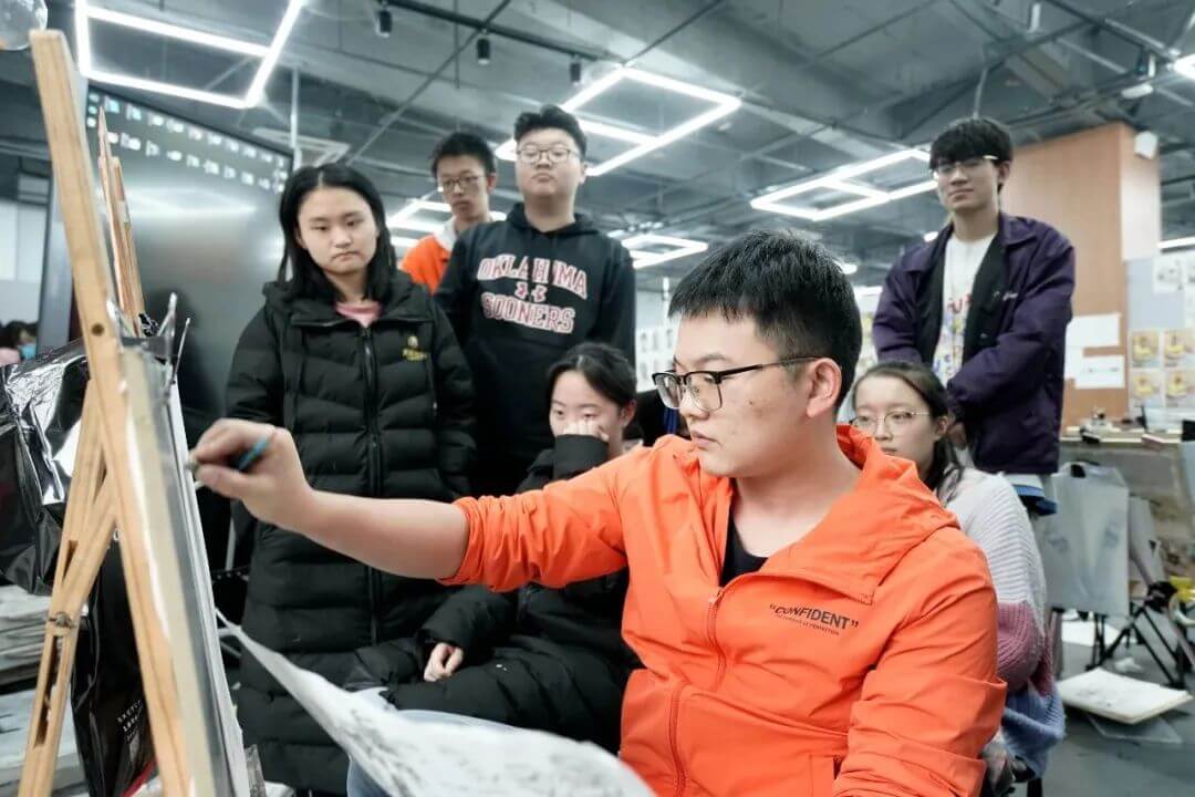 政協(xié)委員建議：改進藝考錄取方式，降低文化門檻，提升省統(tǒng)考命題難度！你怎么看？3