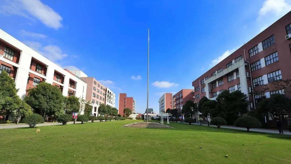 【廣州藝考畫室盤點】不僅僅只有美院！這7類學校美術生都能上,07