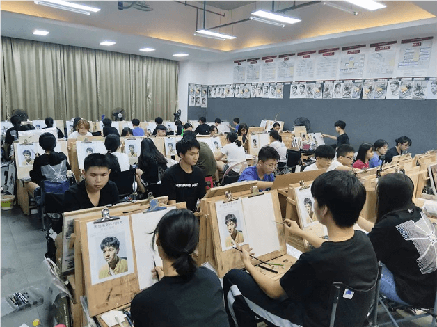 破繭重生—2021年廣州高考美術培訓畫室-圍墻畫室復讀生招生簡章！圖六