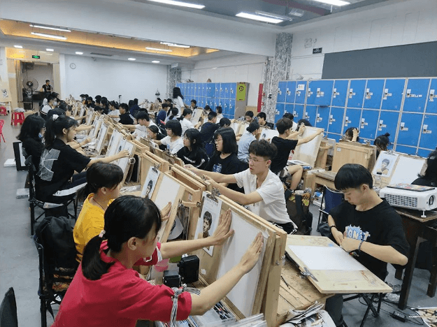破繭重生—2021年廣州高考美術培訓畫室-圍墻畫室復讀生招生簡章！圖十